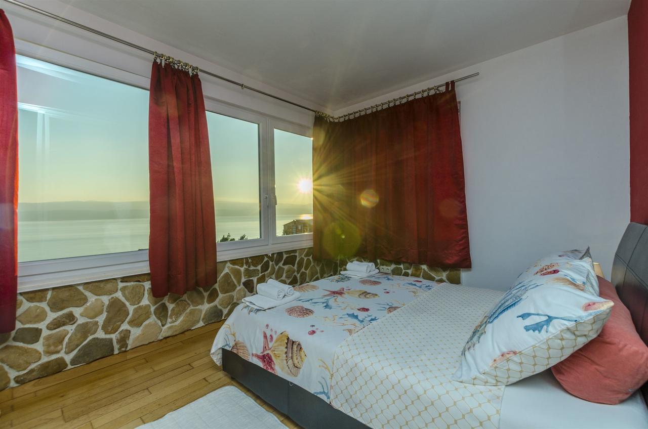 Apartments Bluesun أوميس المظهر الخارجي الصورة