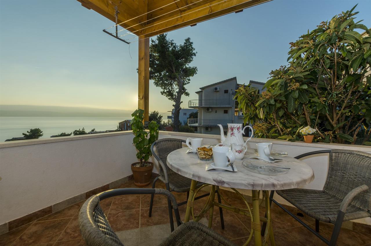 Apartments Bluesun أوميس المظهر الخارجي الصورة