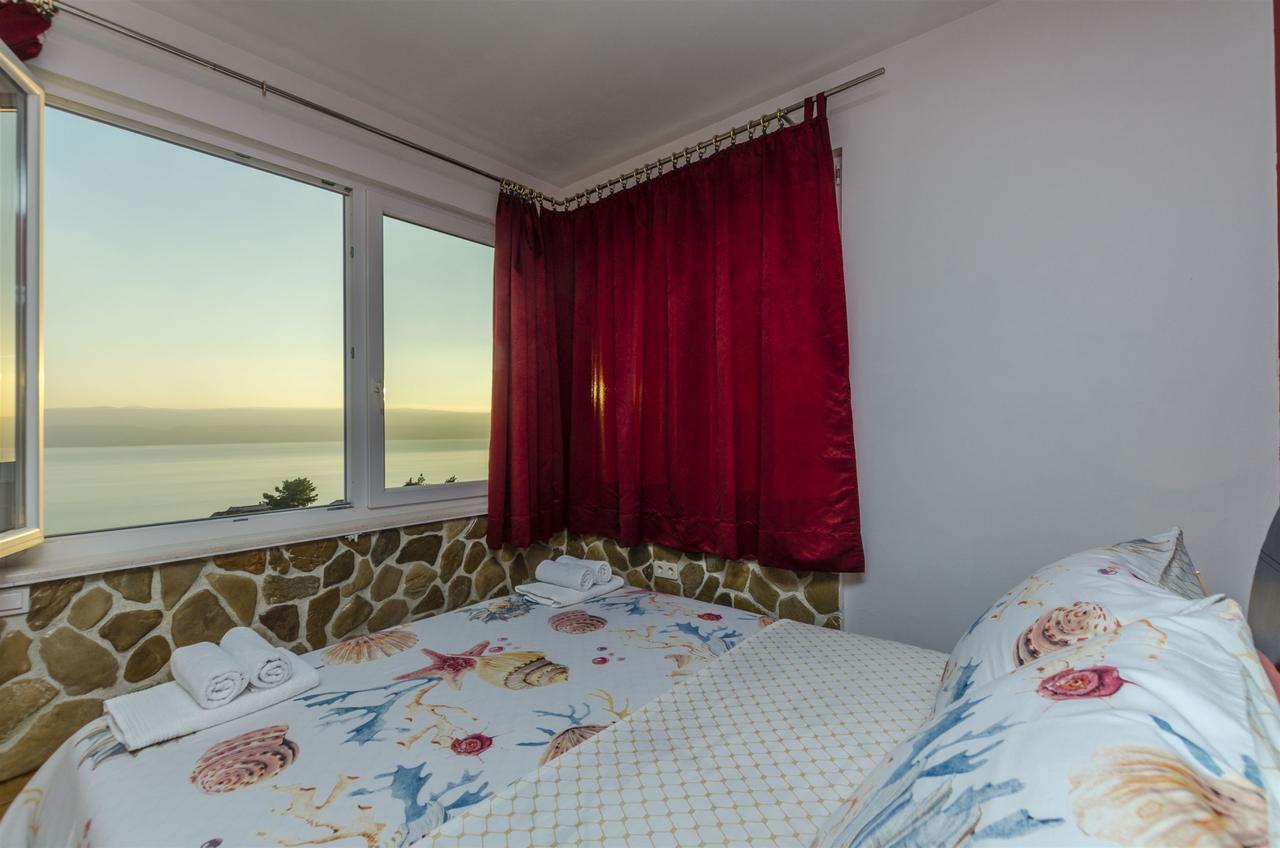 Apartments Bluesun أوميس المظهر الخارجي الصورة